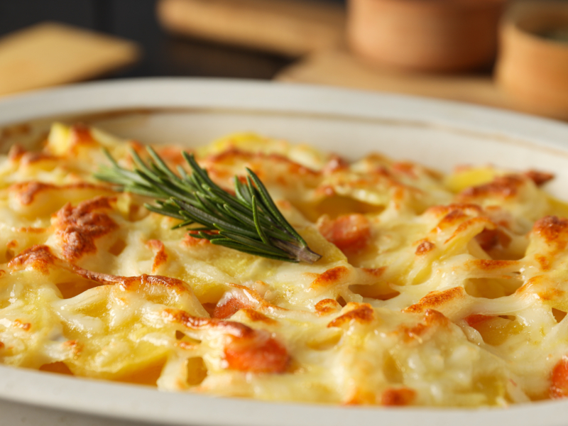MACARRÃO TALHARIM DE FORNO